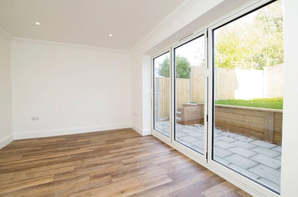 Additional image 17 of Croham Valley Road, South Croydon, CR2