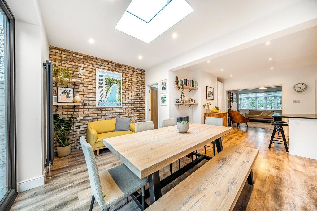 Additional image 5 of Heatherdene Close, Mitcham, Surrey, CR4