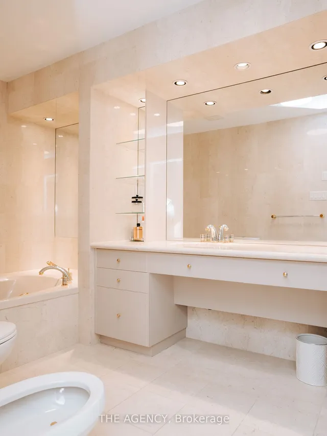 Additional image 27 of 7 Shady Oaks Cres