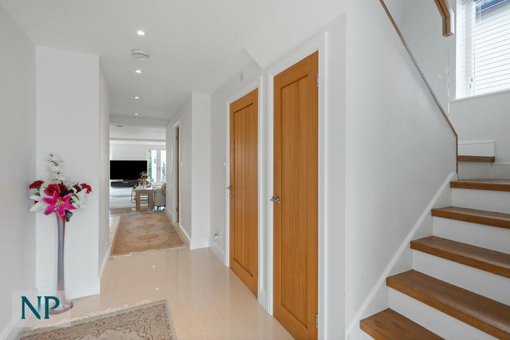 Additional image 15 of Endsleigh Court, Colchester