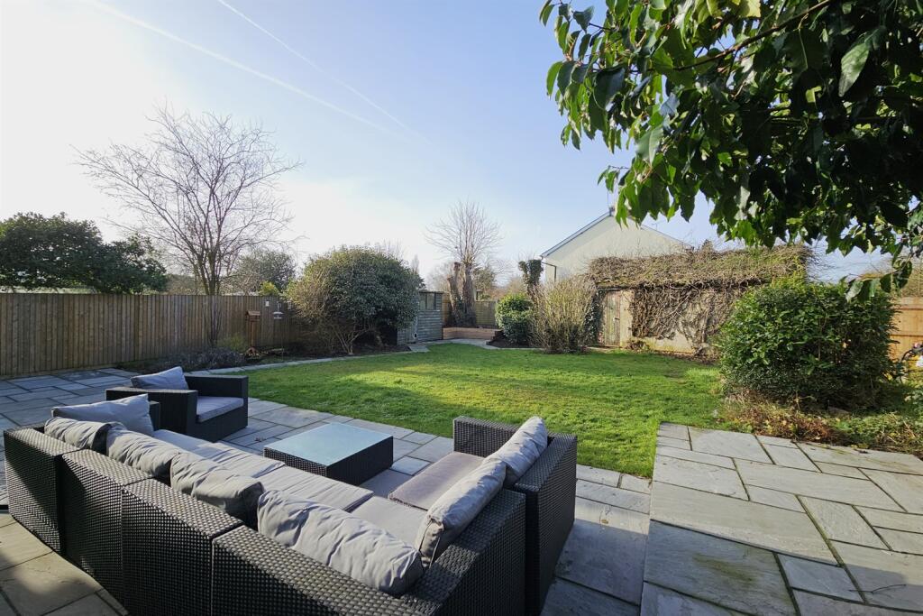 Additional image 16 of Leyfields, Rayne, Braintree, CM77