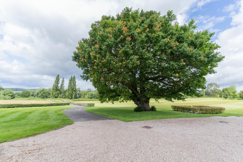 Additional image 29 of Broad Mead, South Hanningfield, Chelmsford, CM3 8GX