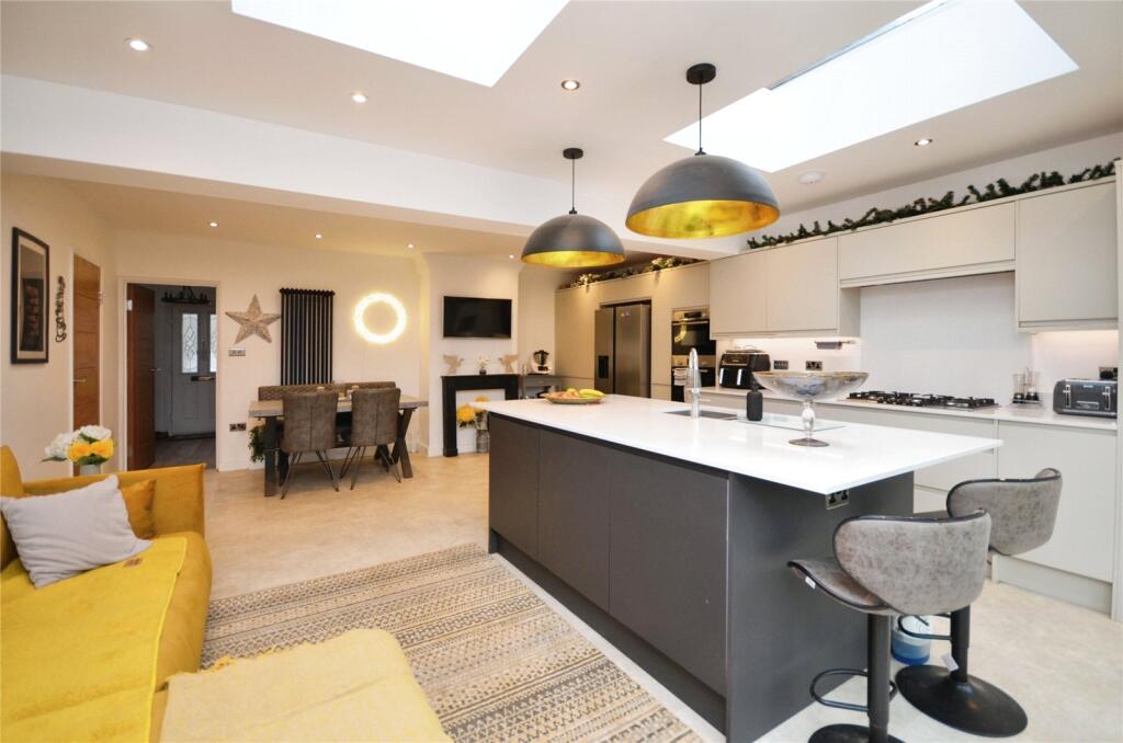 Additional image 4 of Rayner Road, Colchester, Essex, CO2