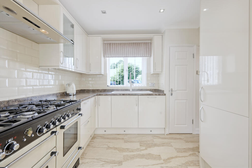 Additional image 13 of Agricultural Cottages, Church Road, West Hanningfield, Chelmsford