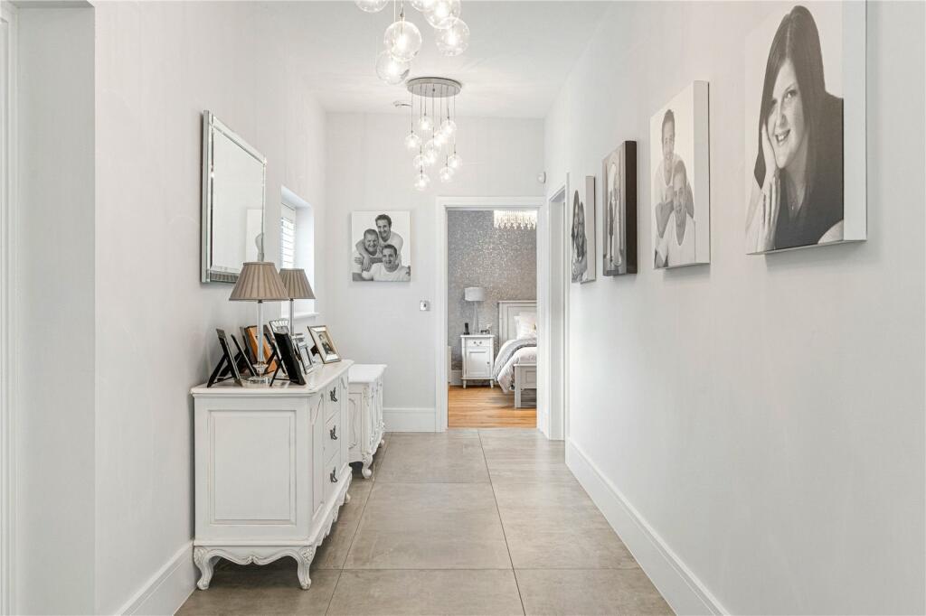 Additional image 19 of Cage End, Hatfield Broad Oak, Bishop's Stortford, Essex, CM22