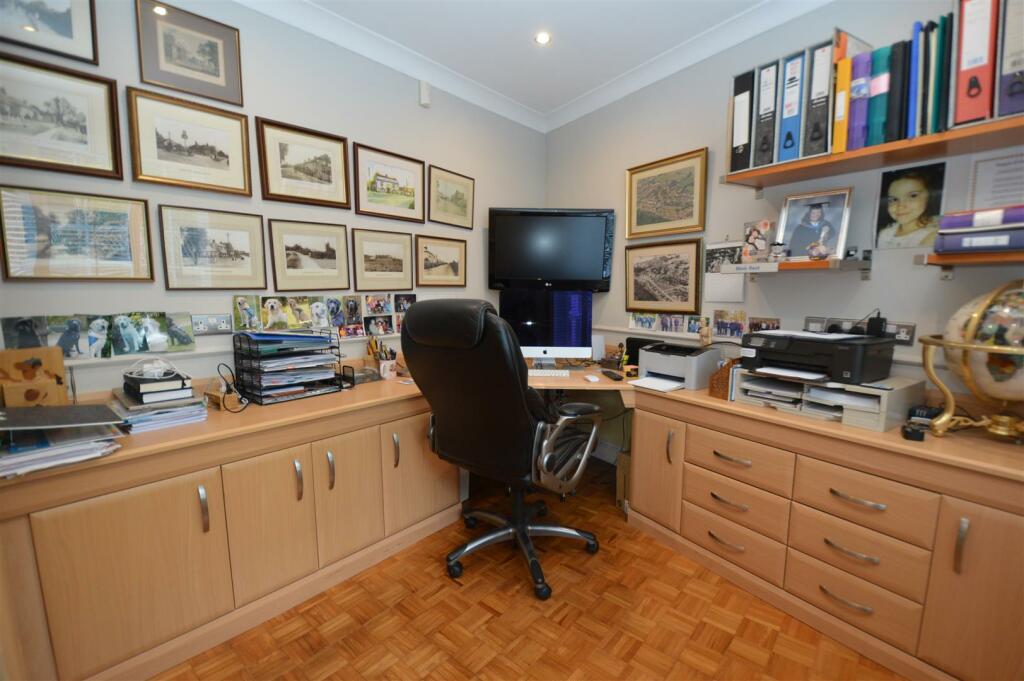 Additional image 16 of Pittman Close, Ingrave, Brentwood