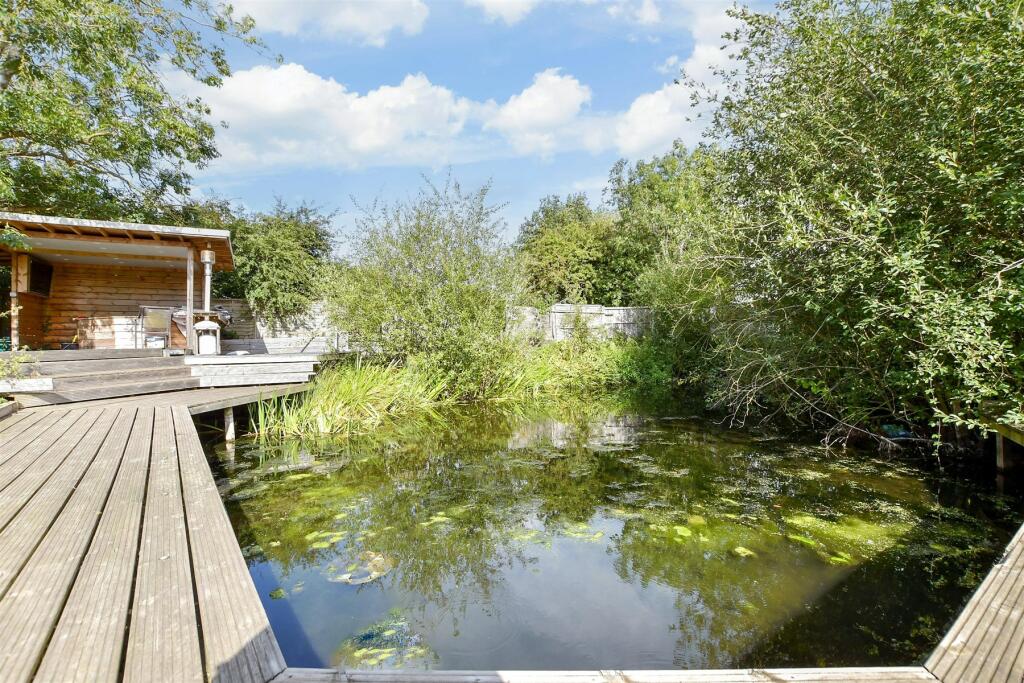 Additional image 12 of High Road, Thornwood, Essex