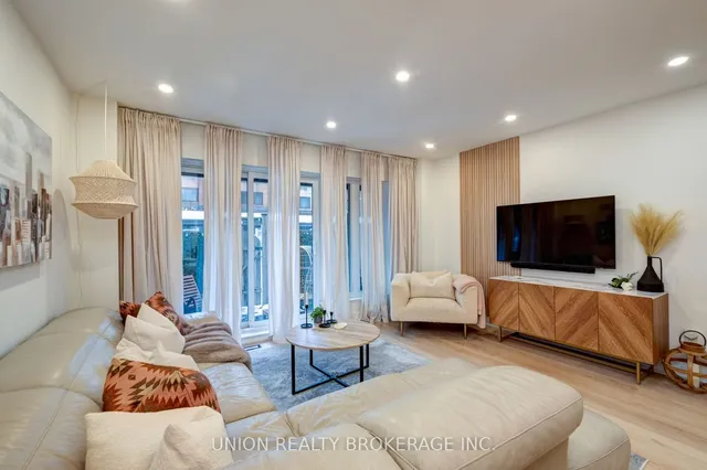 Additional image 5 of 26 Livingston Rd Unit 102