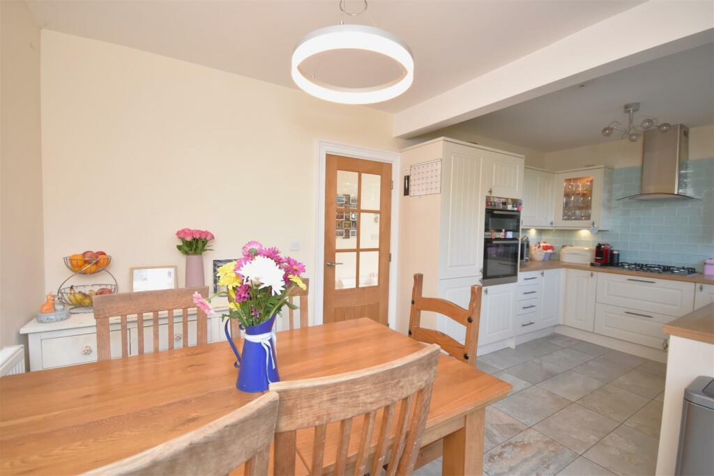 Additional image 8 of Stonebank Drive, Little Neston