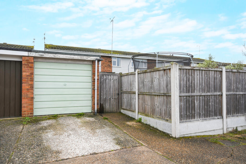 Additional image 16 of Great Cob, Springfield