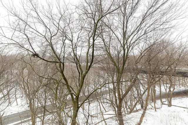 Additional image 38 of 360 Bloor St Unit 110