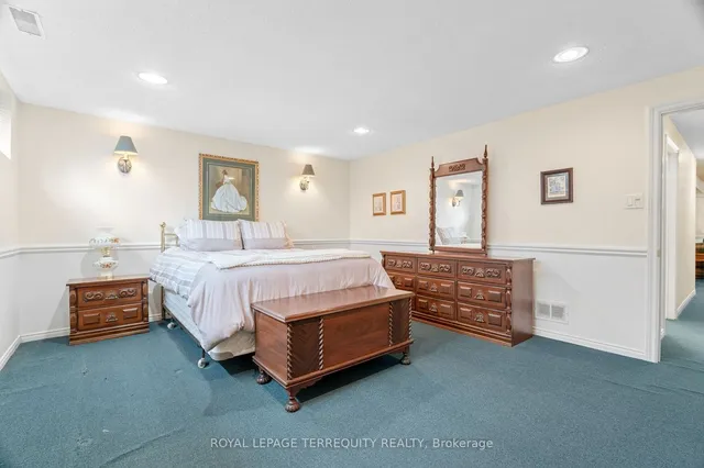 Additional image 20 of 63 Packard Blvd