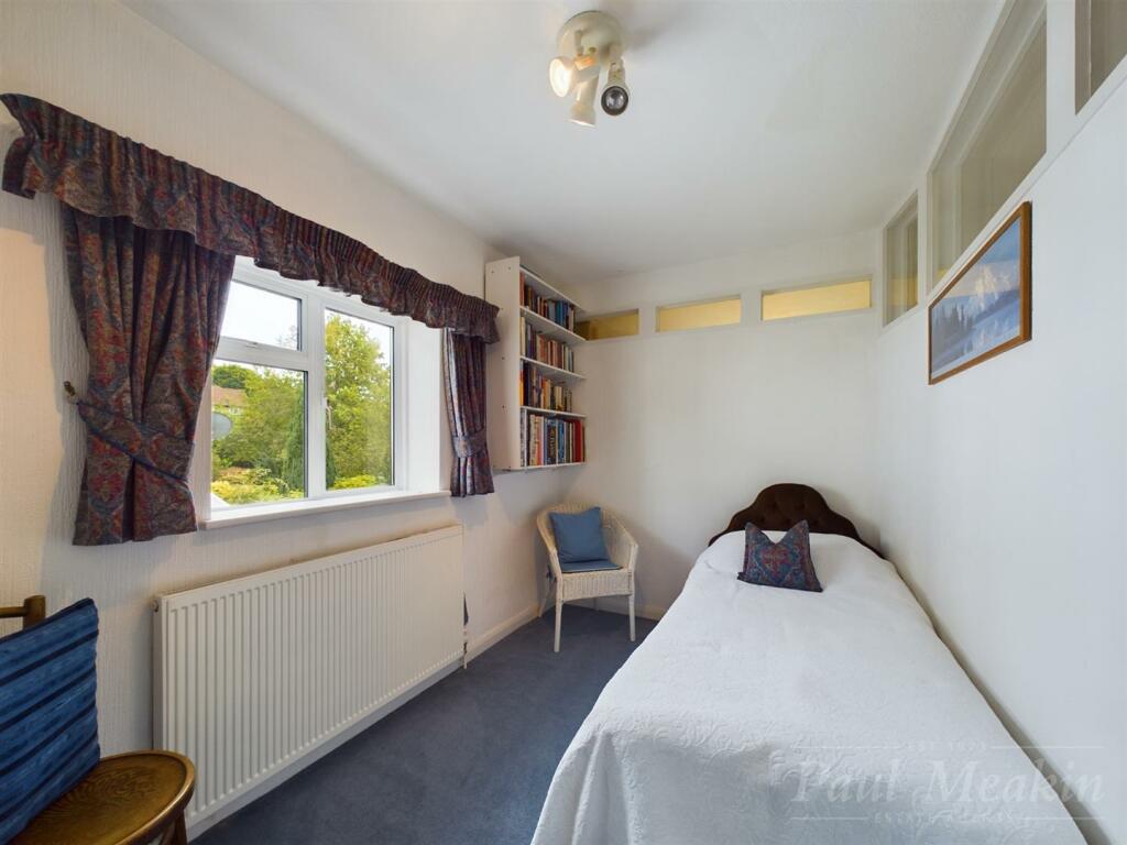 Additional image 11 of Hurst Way, South Croydon