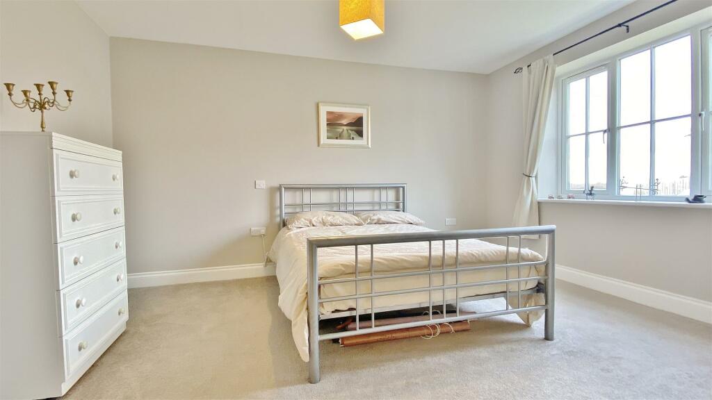 Additional image 14 of Kirby Road, Great Holland