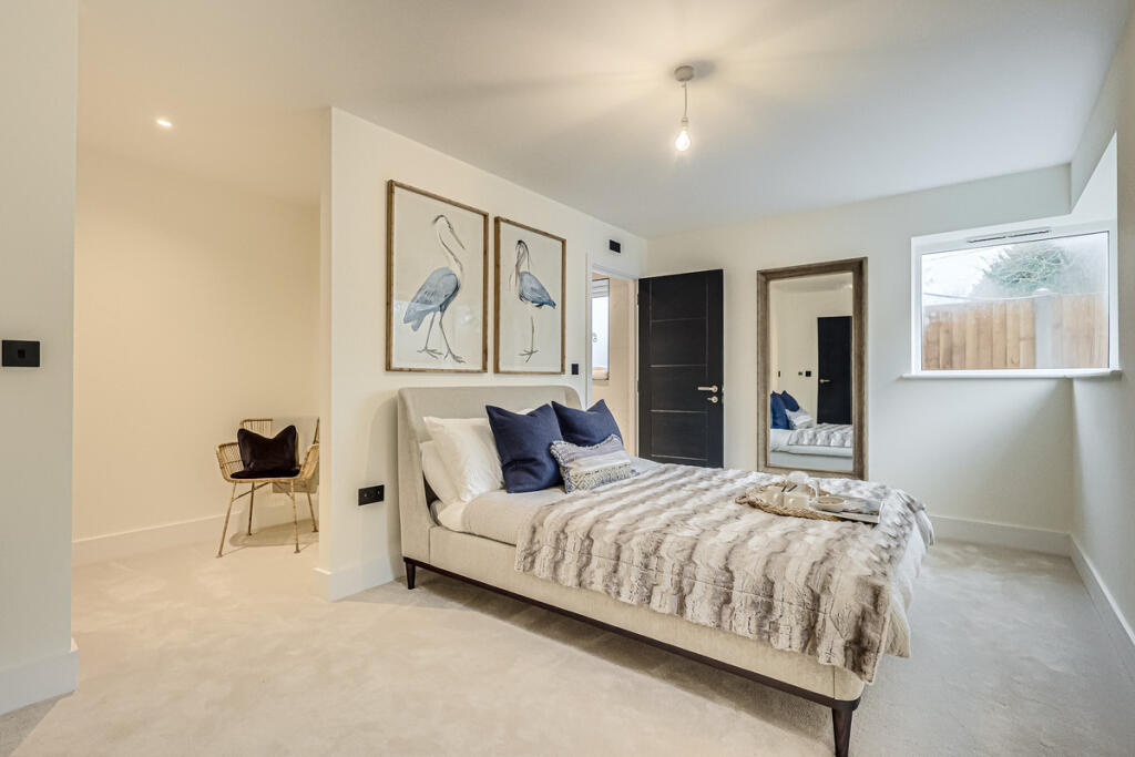 Additional image 13 of Tottenhoe North Drive, Brentwood, CM13