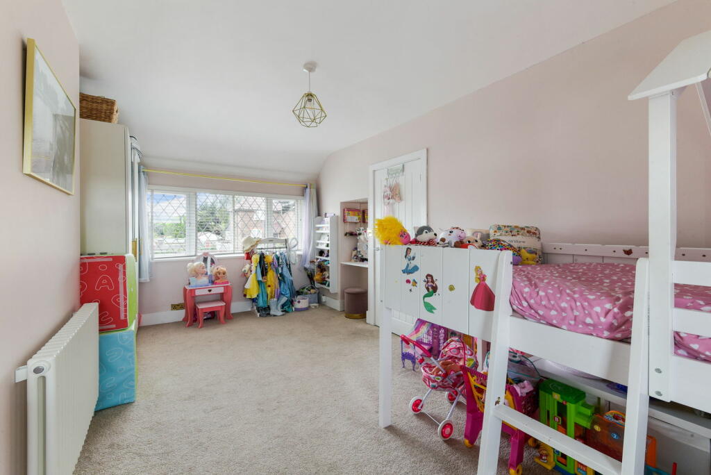 Additional image 10 of Woodstock Road, Coulsdon, CR5 3HS