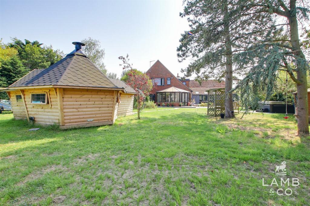 Additional image 38 of The Street, Kirby-Le-Soken