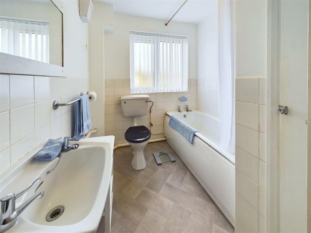 Additional image 11 of The Ridings, Chelmsford