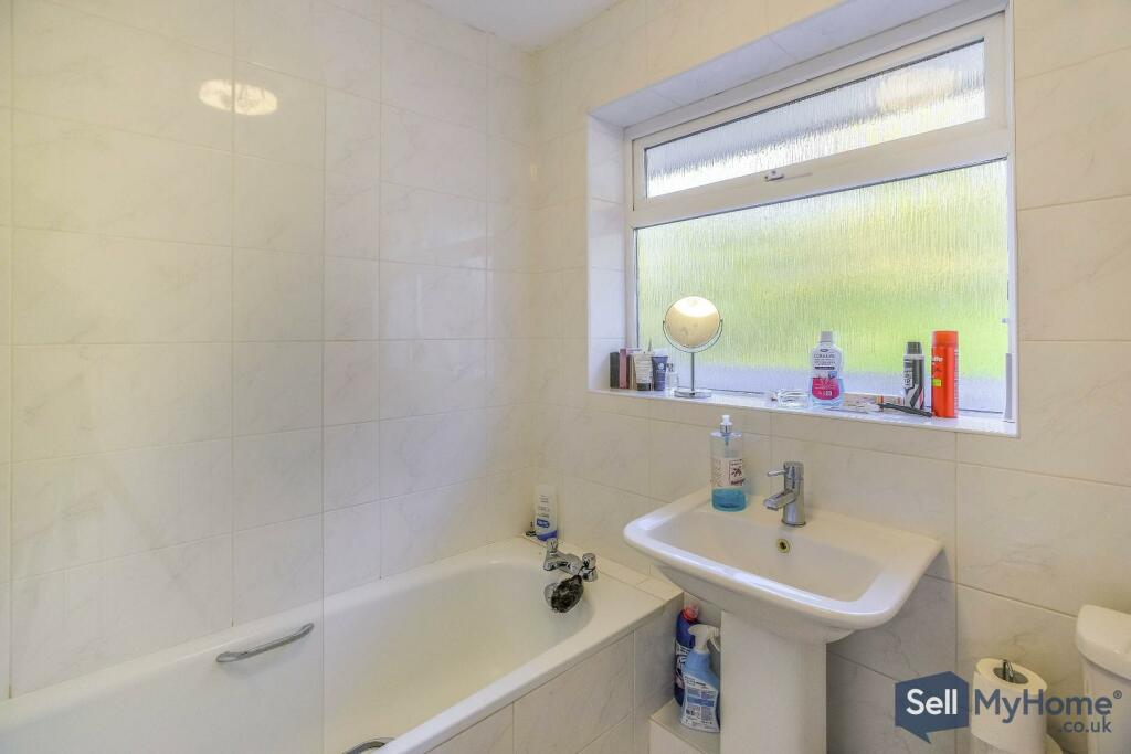 Additional image 10 of Hollingsworth Road, Croydon, CR0