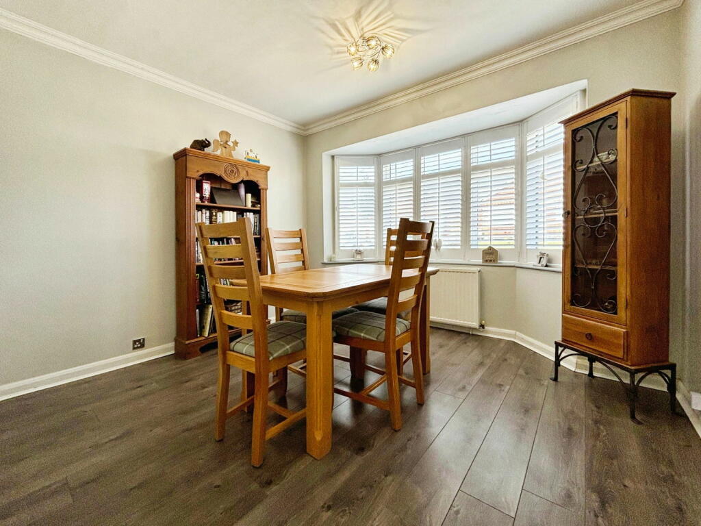 Additional image 7 of Park Drive, Braintree, CM7 1AP