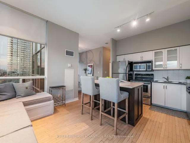 Additional image 6 of 410 Queens Quay Unit UPH3