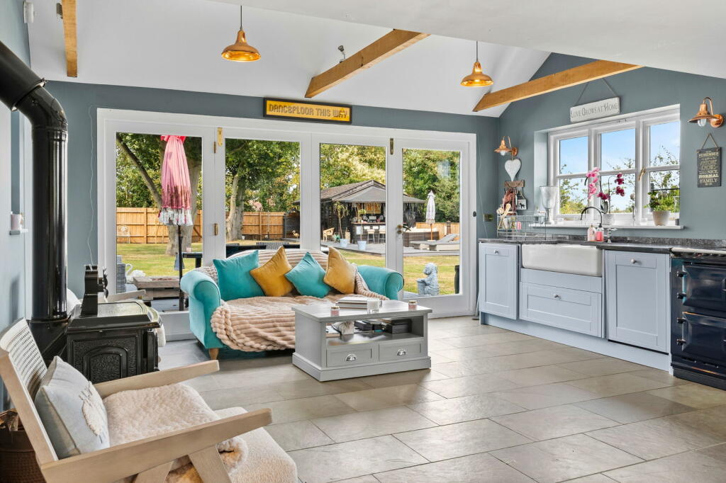 Additional image 9 of Brook End Road South, Chelmsford