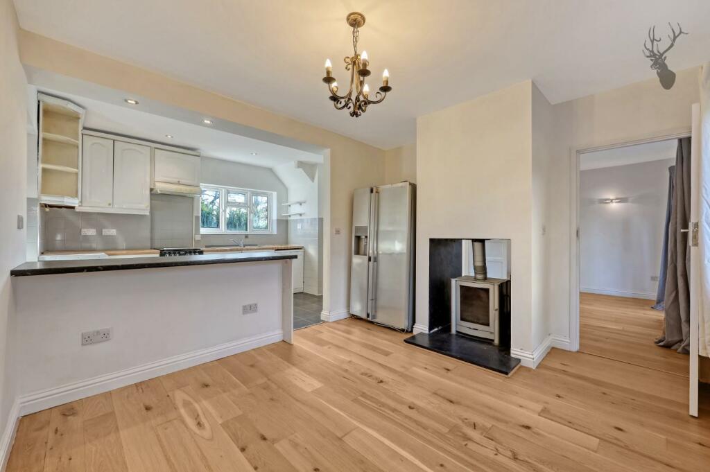 Additional image 7 of Centre Drive, Epping