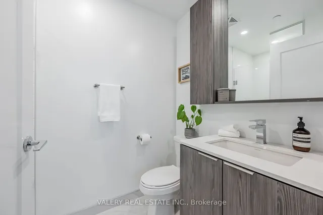 Additional image 13 of 70 Annie Craig Dr Unit 1502