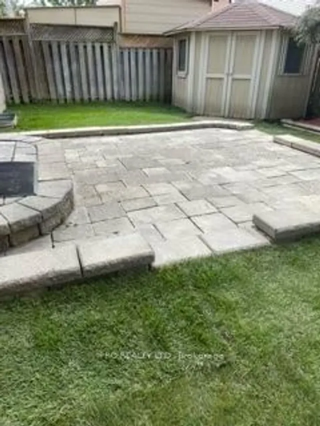 Additional image 32 of 21 Vista Green Cres