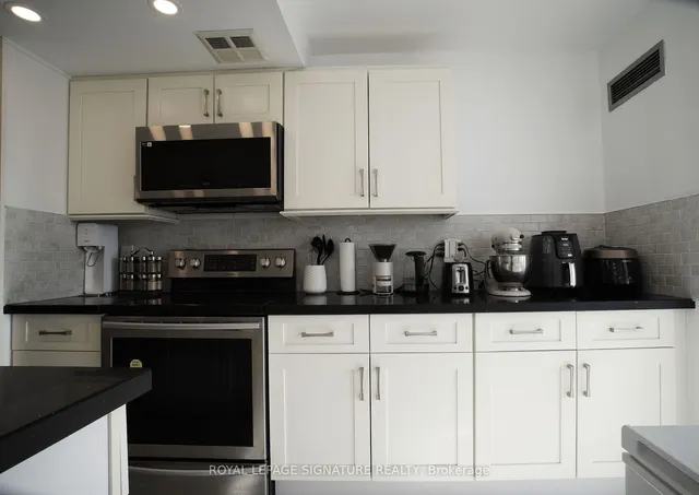 Additional image 6 of 5765 Yonge St Unit PH102