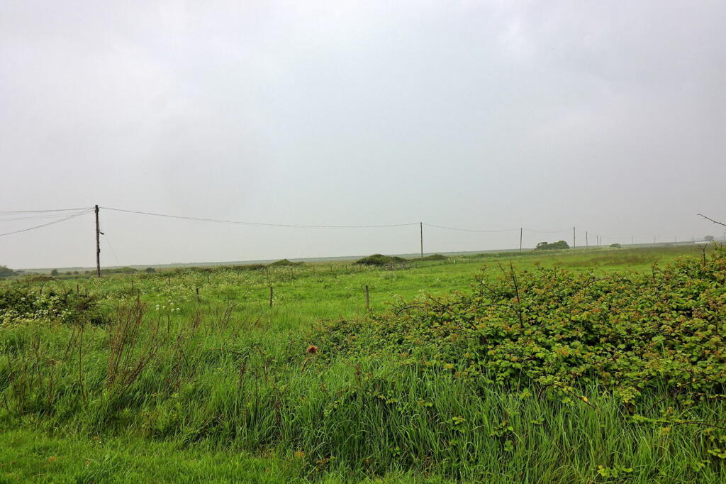 Additional image 31 of Beach Road, Lee-Over-Sands, Clacton-on-sea, CO16 8ET