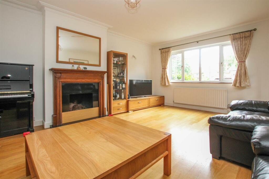 Additional image 5 of ** SIGNATURE HOME ** Cory Drive, Hutton, Brentwood