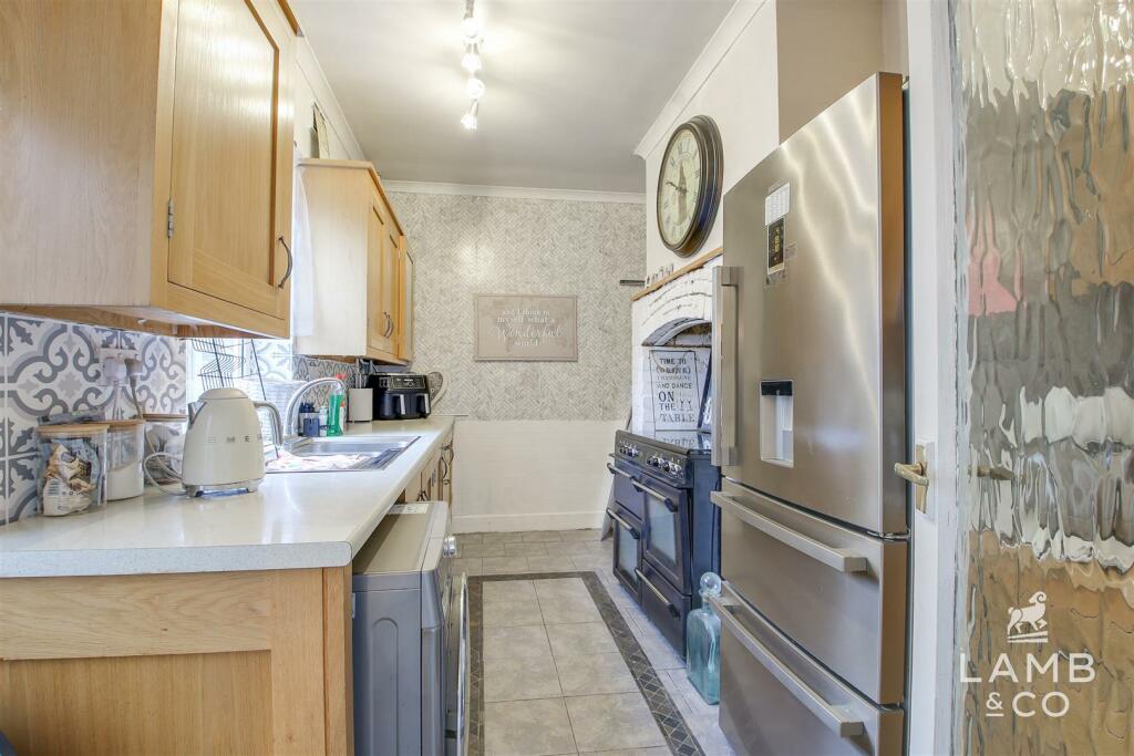 Additional image 5 of Walton Road, Clacton-On-Sea