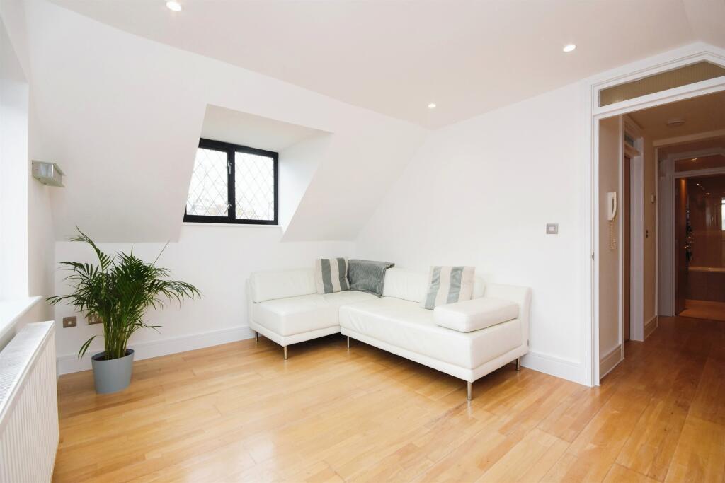 Additional image 3 of Priests Lane, Brentwood