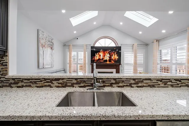 Additional image 13 of 78 Larkspur Rd