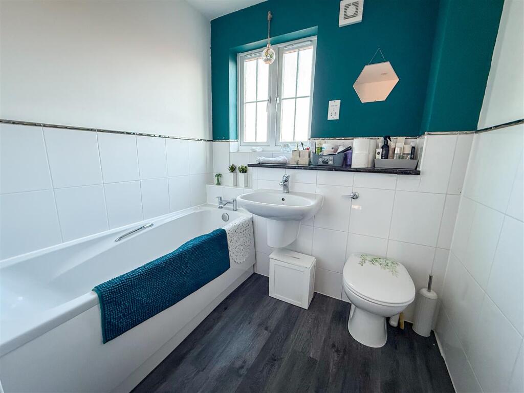 Additional image 26 of Woden Avenue, Stanway, Colchester