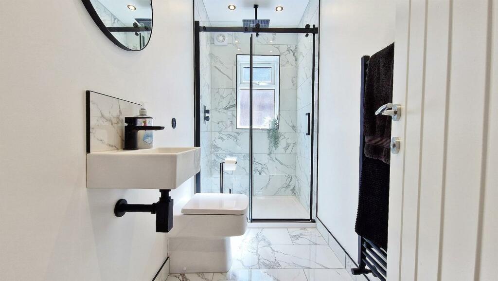 Additional image 12 of Thorpe Road, Kirby Cross, Frinton-On-Sea