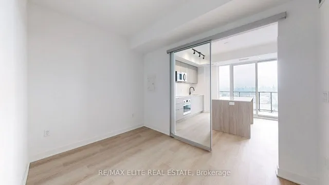 Additional image 23 of 36 Zorra St Unit 2507