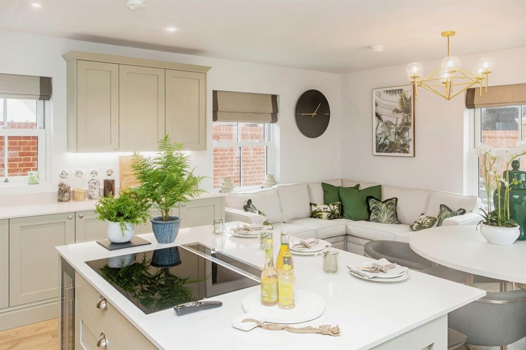 Additional image 21 of Manningtree Park, Mistley, Manningtree