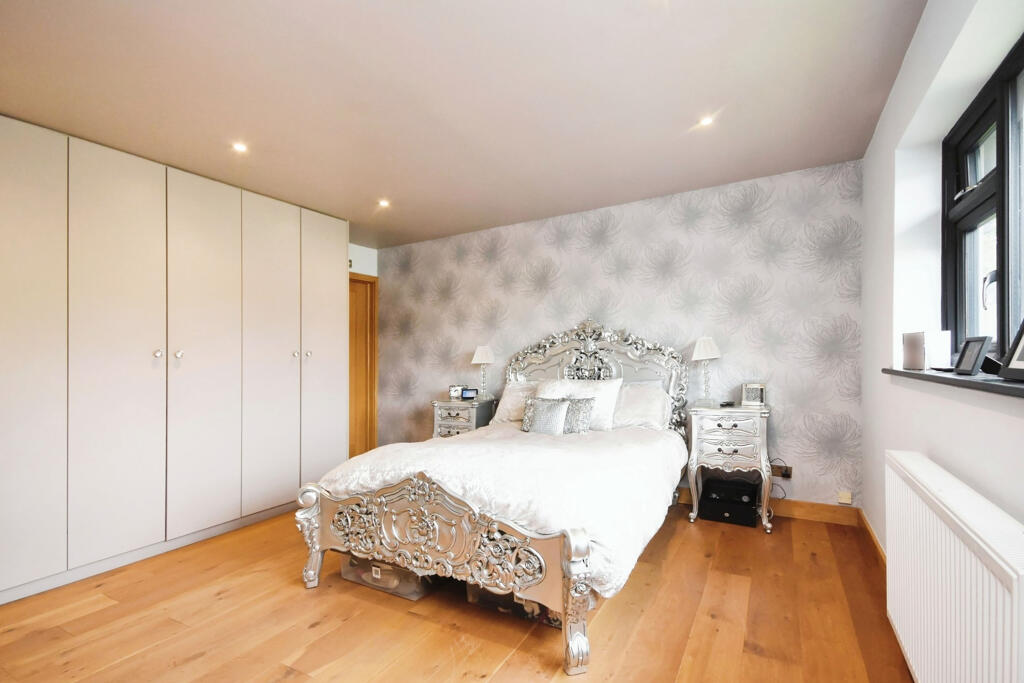 Additional image 8 of The Street, Pebmarsh, Halstead