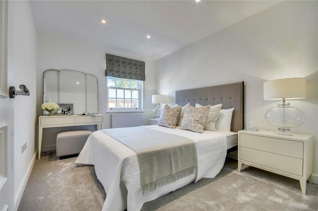 Additional image 5 of 9 Boyles Court, Dark Lane,, CM14