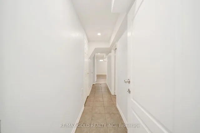 Additional image 37 of 76 Larkspur Rd