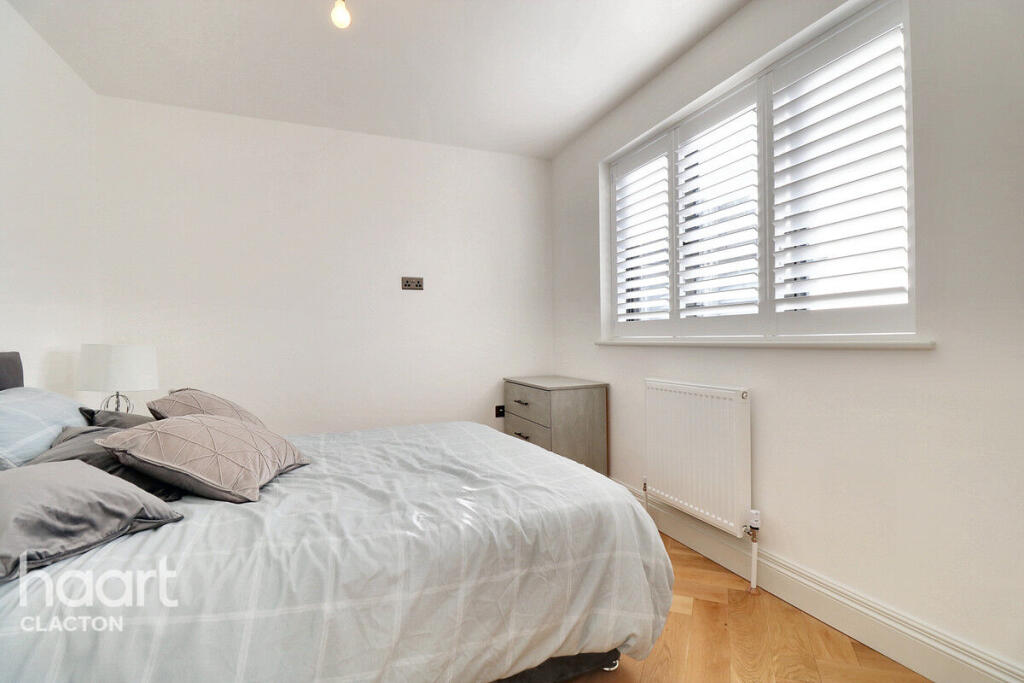 Additional image 15 of Percival Road, Walton On The Naze