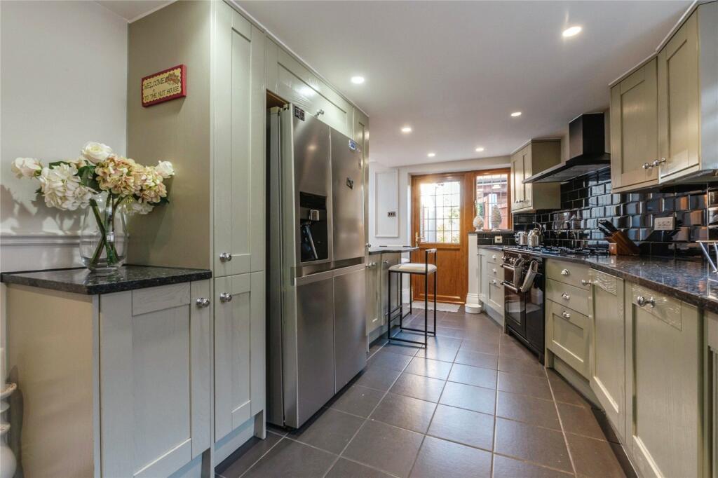 Additional image 6 of Thorndon Avenue, BRENTWOOD, Essex, CM13