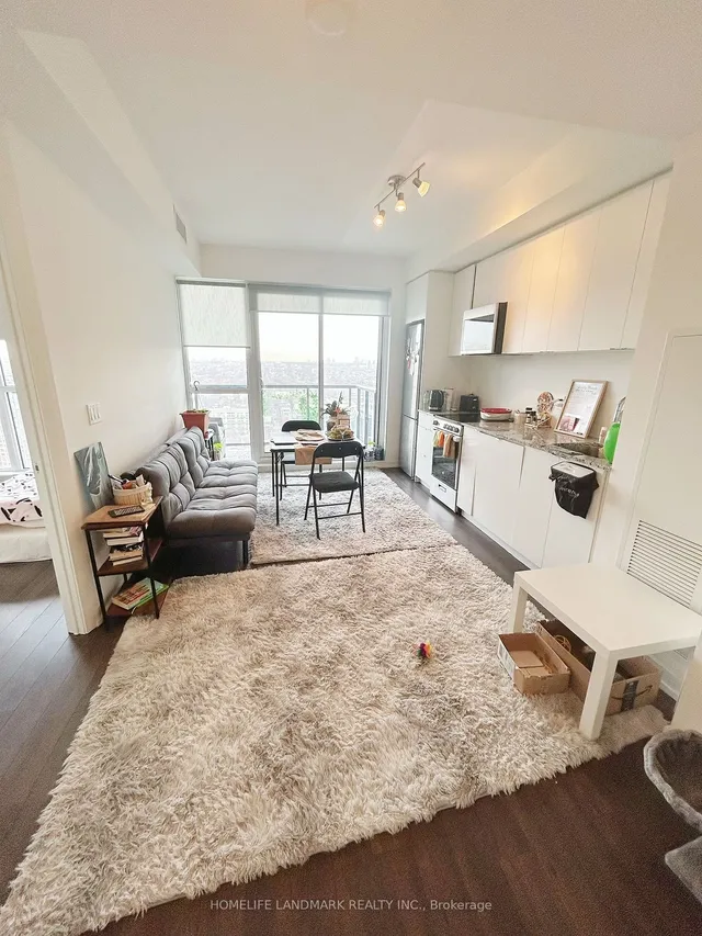 Additional image 3 of 49 East Liberty St Unit 2210