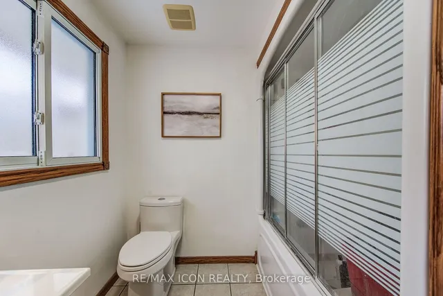 Additional image 22 of 29 Rossford Cres