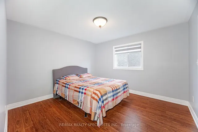 Additional image 32 of 6 Arctic Fox Cres