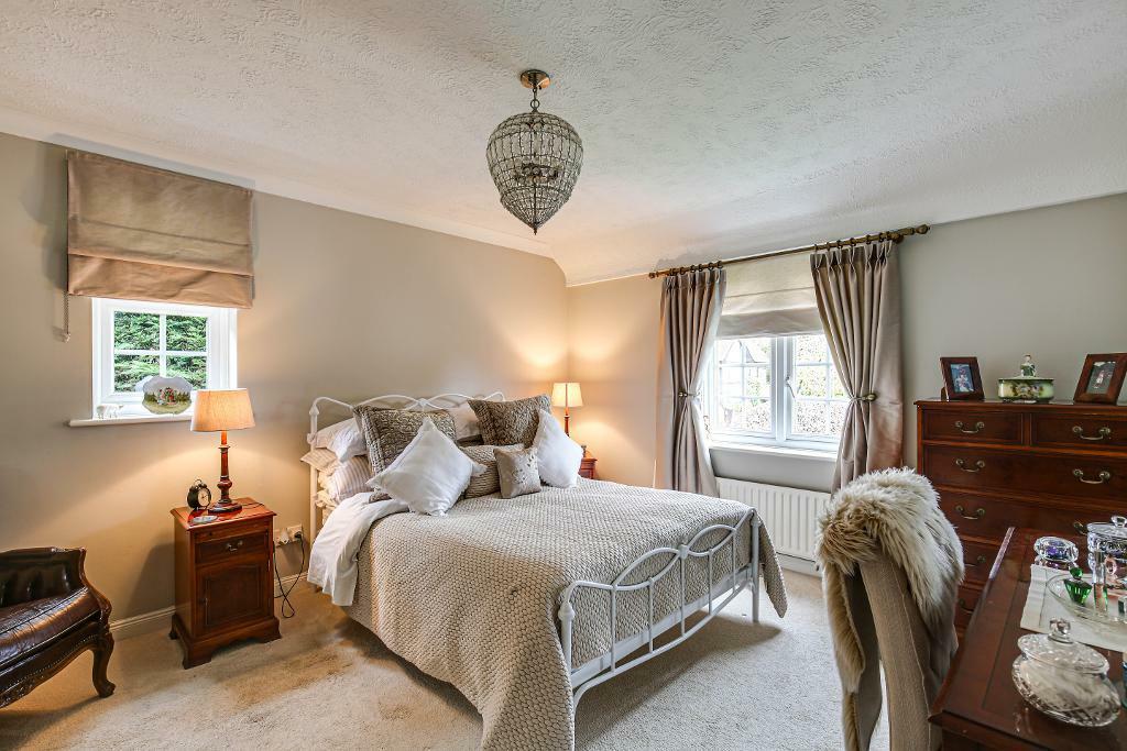 Additional image 5 of Overhill, Warlingham, CR6 9JR