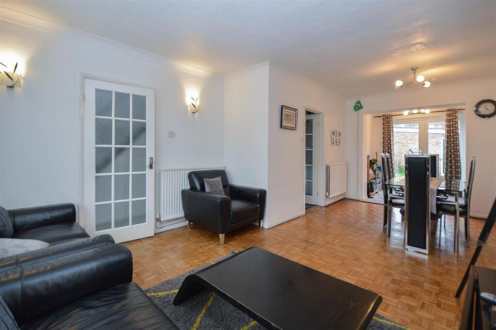 Additional image 6 of Woodland Avenue, Hutton, Brentwood