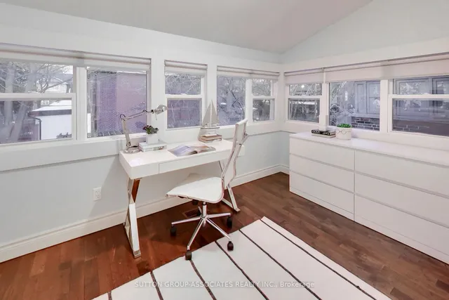 Additional image 29 of 63 Alberta Ave